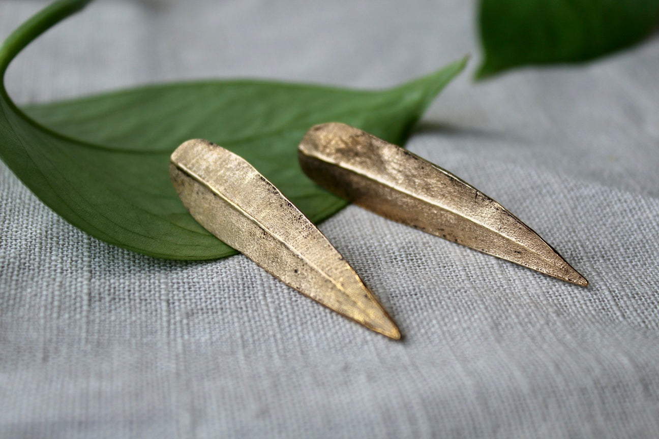 Oleander leaf