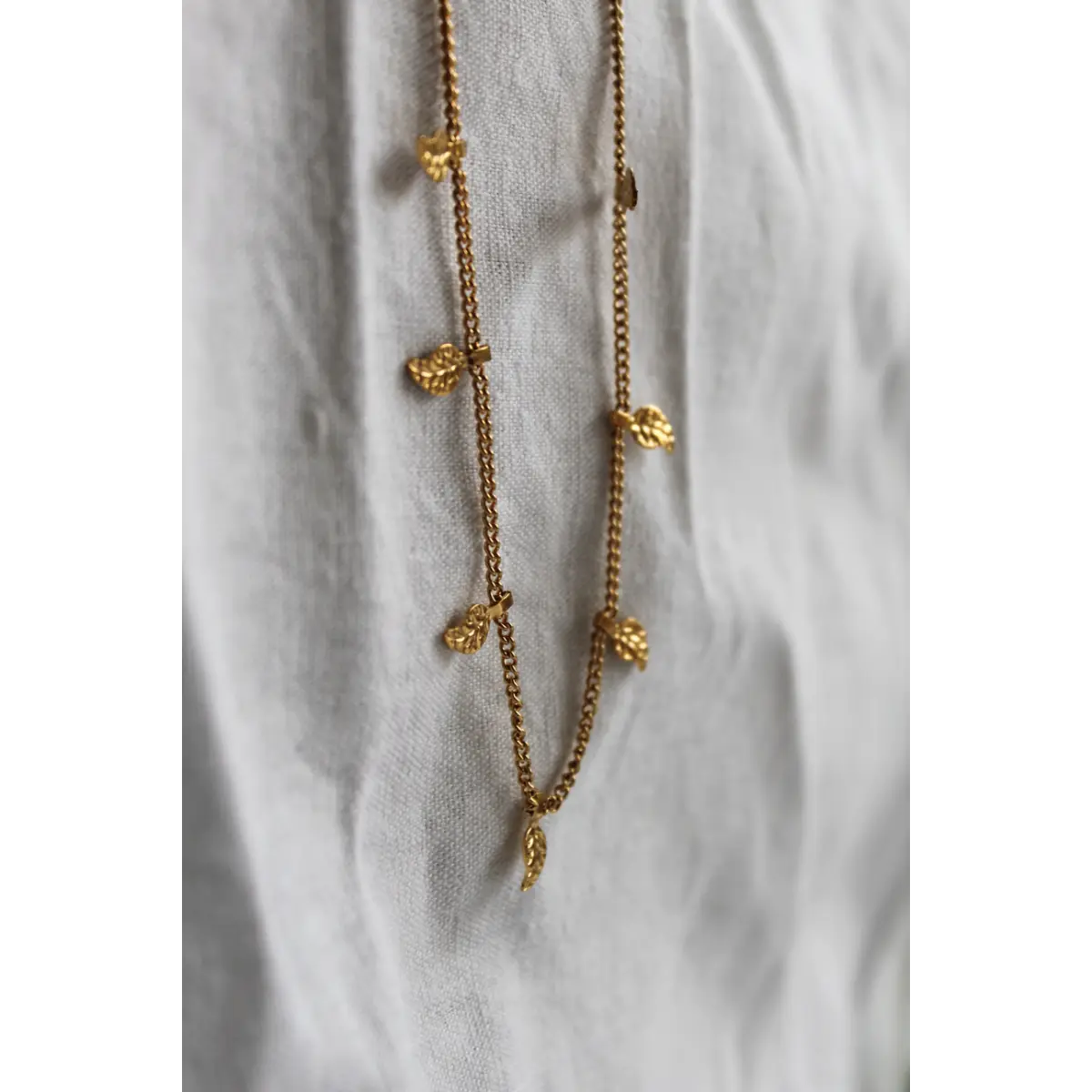Collana Leaves